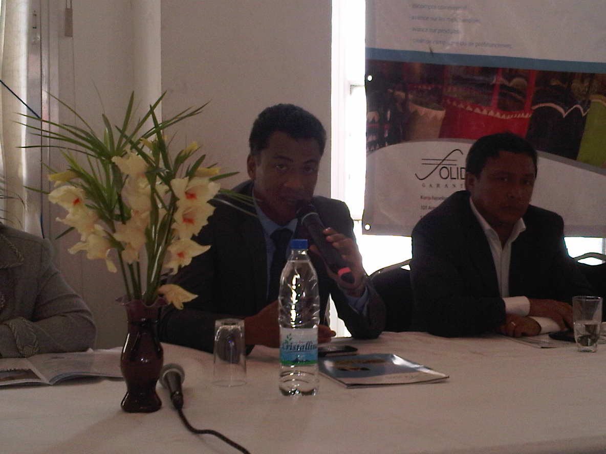 IMG01466-20130527-1508